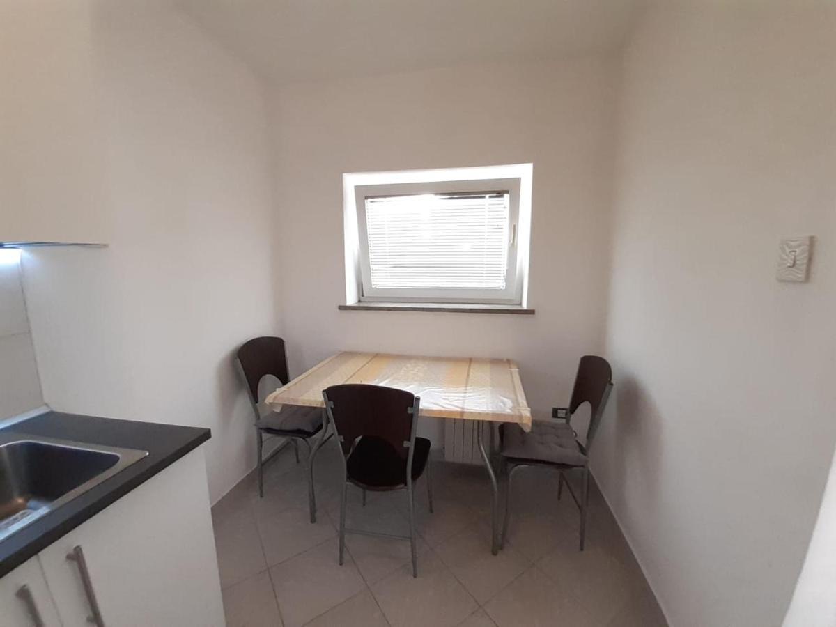 Apartma Mari Apartman Lucija Kültér fotó